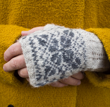 Oldatter Mitts Pattern