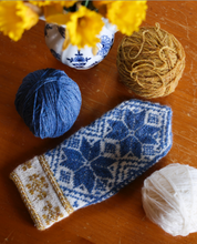 Olga and Alexey Mitten Pattern